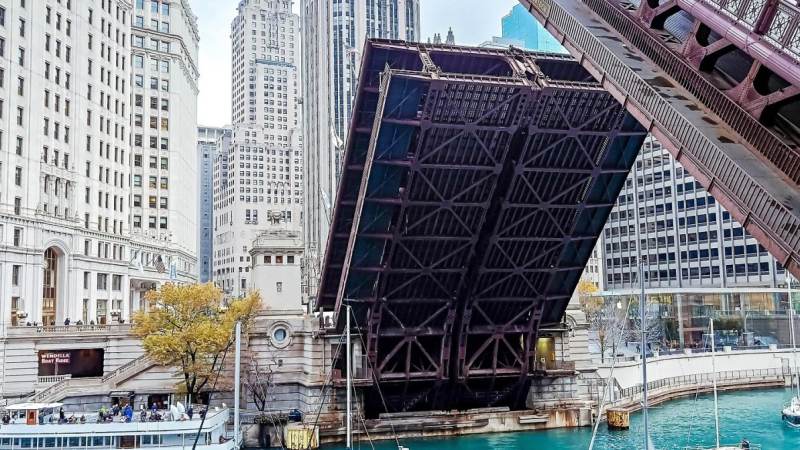 雷速体育指南_比分查询、赛事赛程与观赛知识 越位判定的基本逻辑